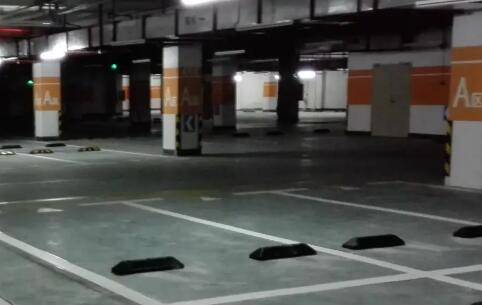 蘇州停車位劃線一個的價格多少?可以找飛揚市政價格合理 蘇州停車位劃線一個的價格多少?可以找飛揚市政價格合理