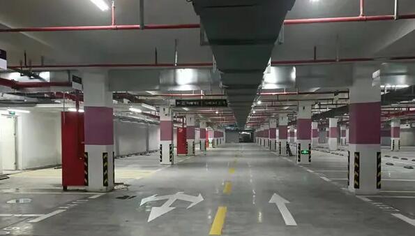 蘇州道路劃線分析，環氧地坪施工時地面油漬污垢解決的方法？