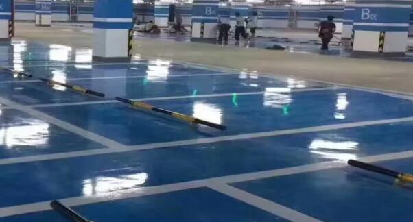 無(wú)錫城市停車(chē)場(chǎng)進(jìn)行劃線(xiàn)多少錢(qián)一米?飛揚(yáng)市政施工價(jià)格是合理的 無(wú)錫城市停車(chē)場(chǎng)進(jìn)行劃線(xiàn)多少錢(qián)一米?飛揚(yáng)市政施工價(jià)格是合理的